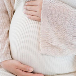 这种音色融合听🇵🇾🗾起来充满👐🧩技术感，但🍀📒本质上是对真人🇨🇫